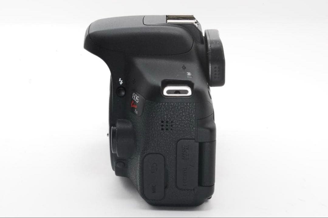 Canon Kiss x8i ダブルレンズ 初心者◎ 高画質＆軽量