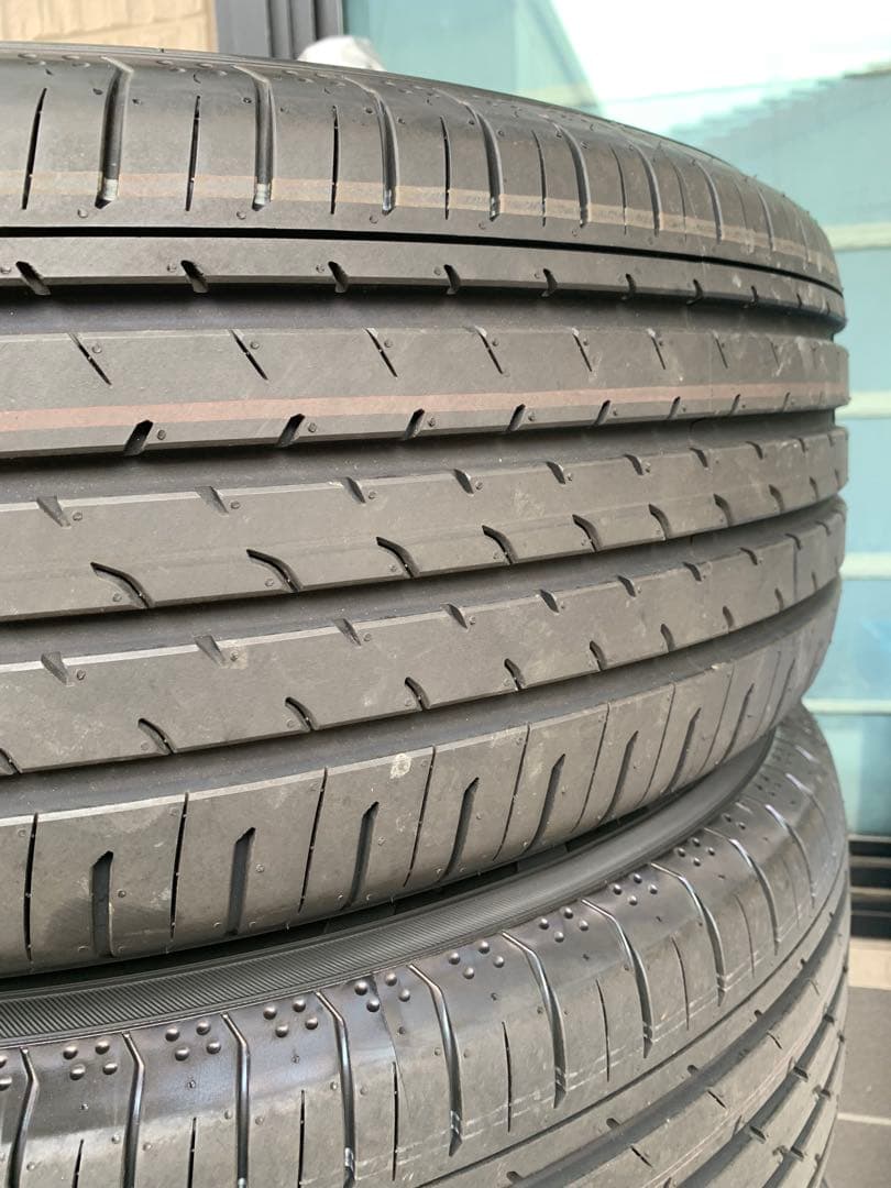 ヨッシー　【新車外し】40系アルファード17インチ サマータイヤ4本セット