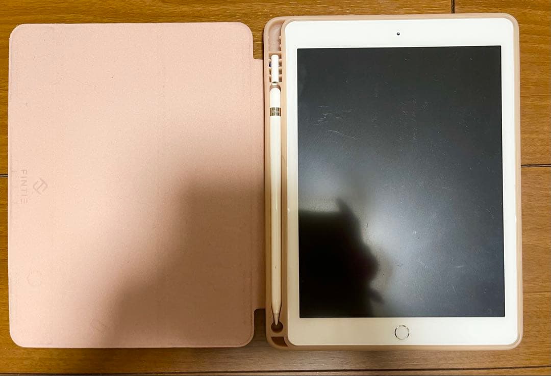 iPad本体 第6世代 ケースApple Pencil付き 128GB