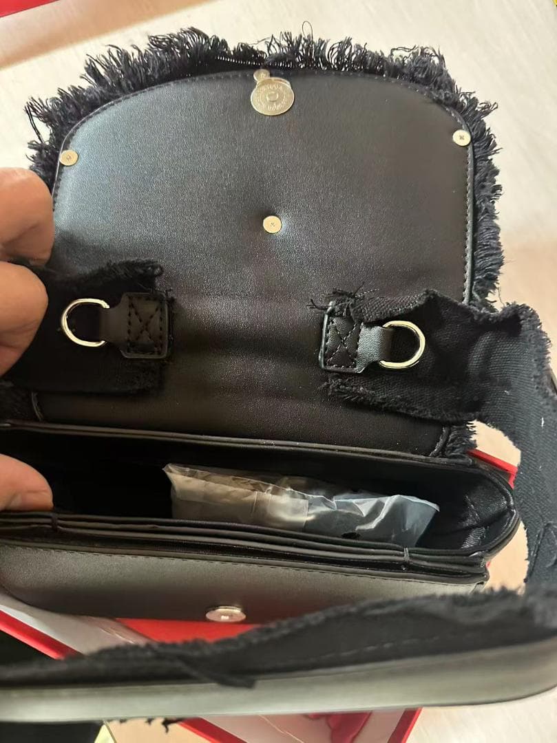 DIESEL ブラック クラッチバッグ ストーン装飾20*7*13cm