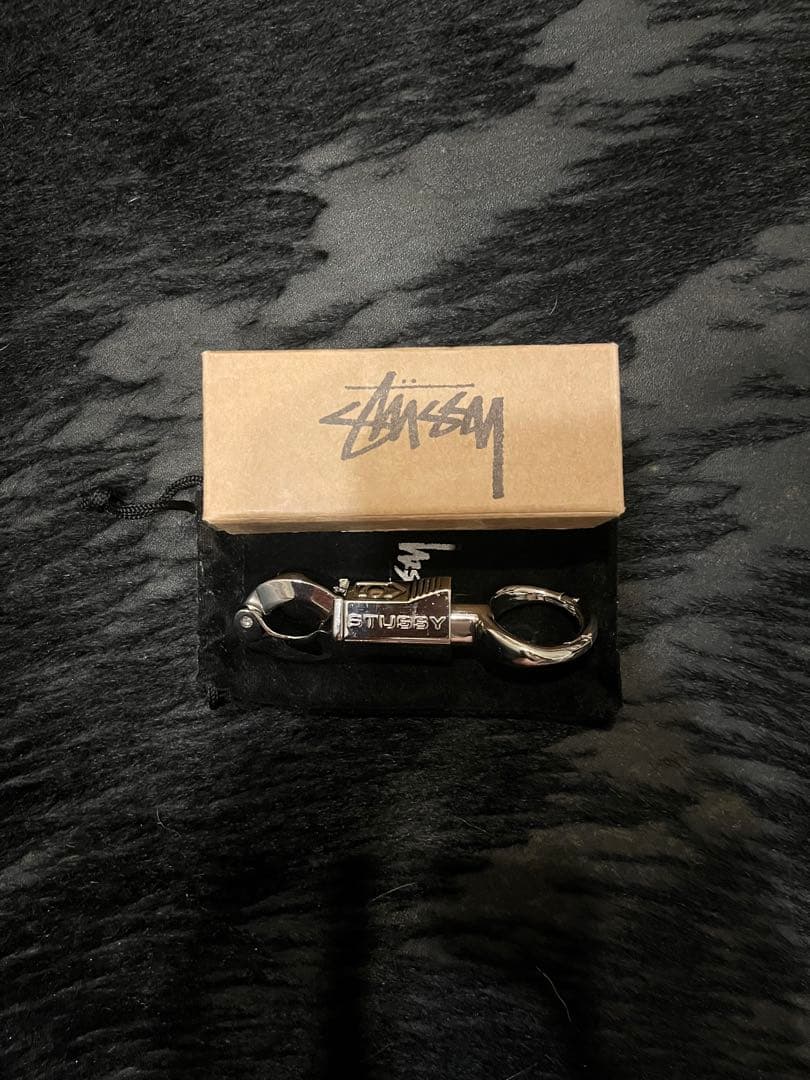 Stussy メタルカラビナ