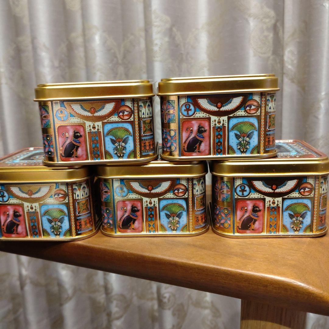 ラムセス大王展　青山デカーボ　エジプト缶