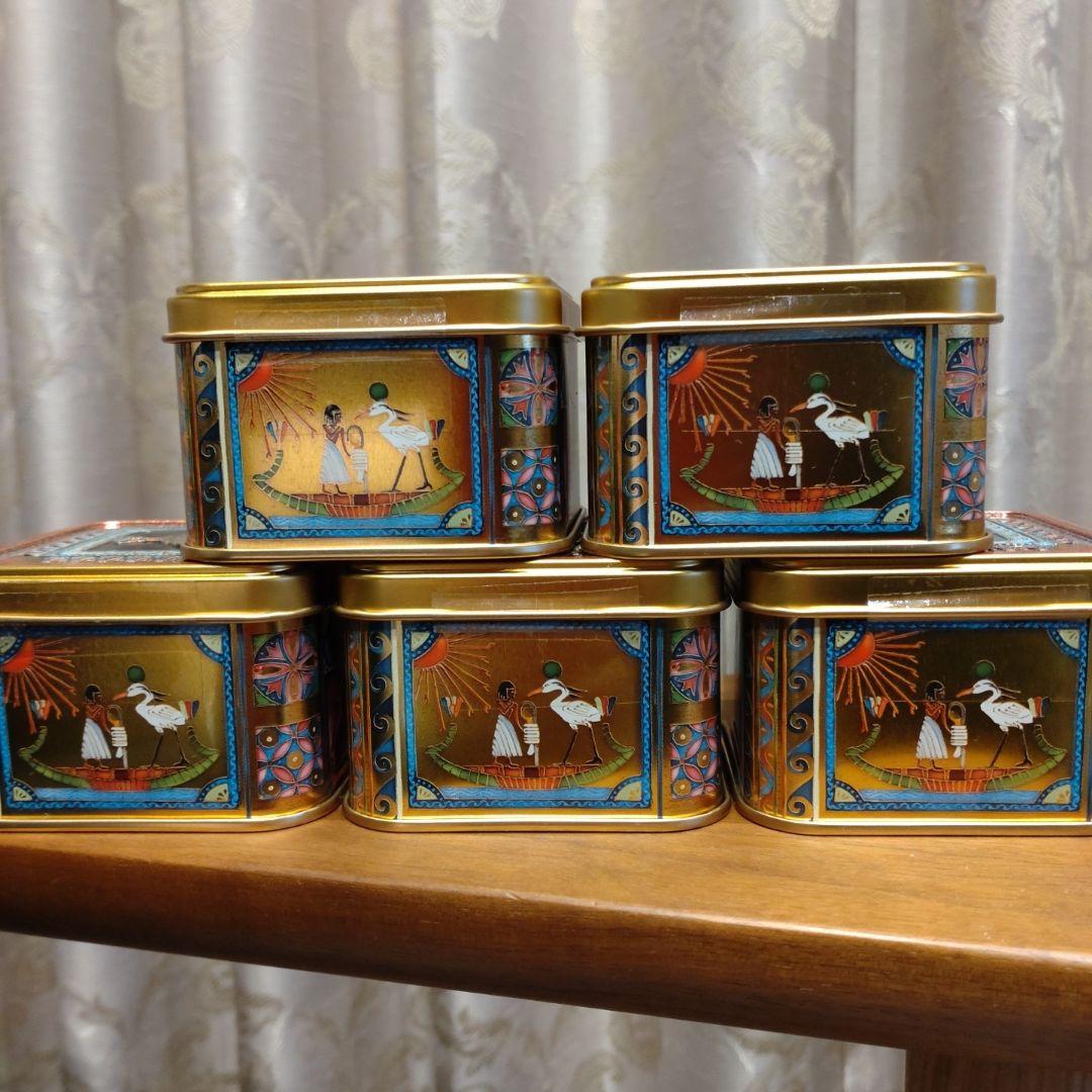 ラムセス大王展　青山デカーボ　エジプト缶