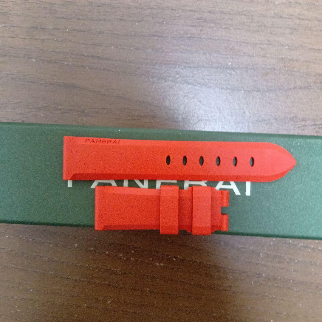 PANERAI 　純正ラバーベルト　ストラップカウッチュー ロッソ　未使用