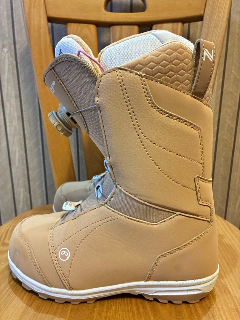 美品 NIDECKER Onyx レディース スノーボード ブーツ 23.5cm