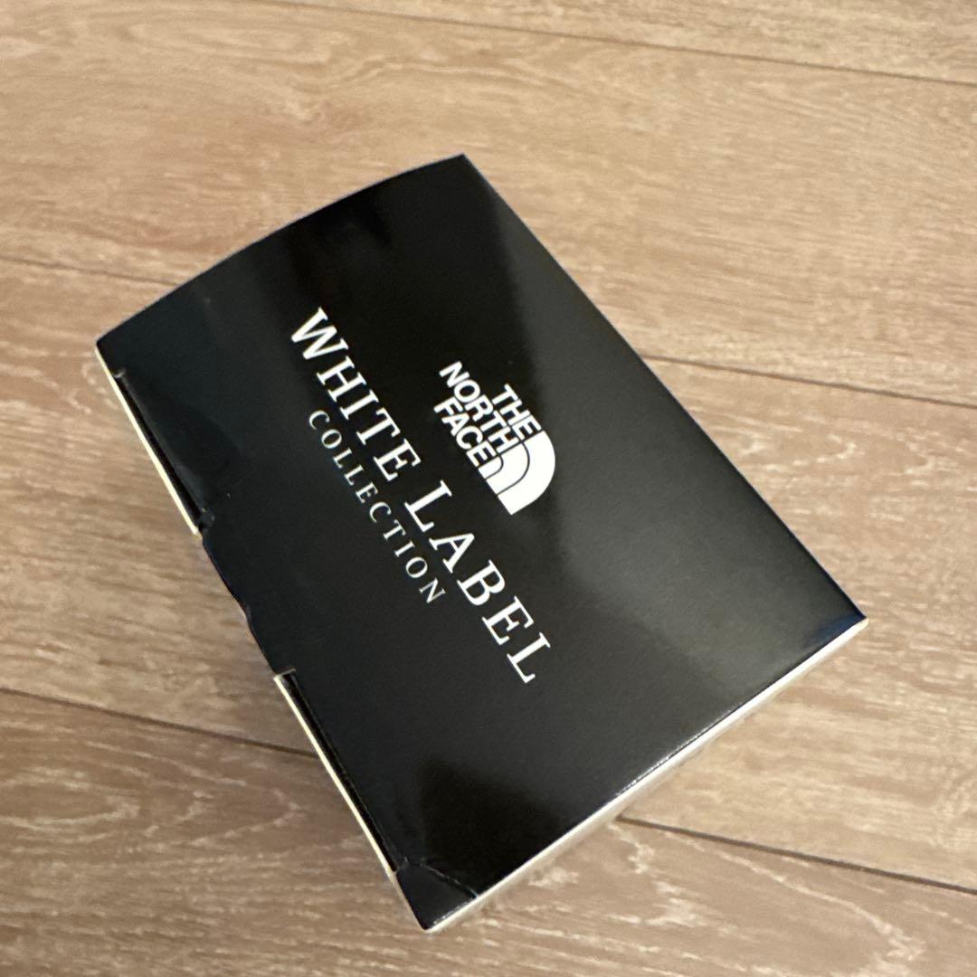ホワイトレーベル　ノースフェイス　くま
