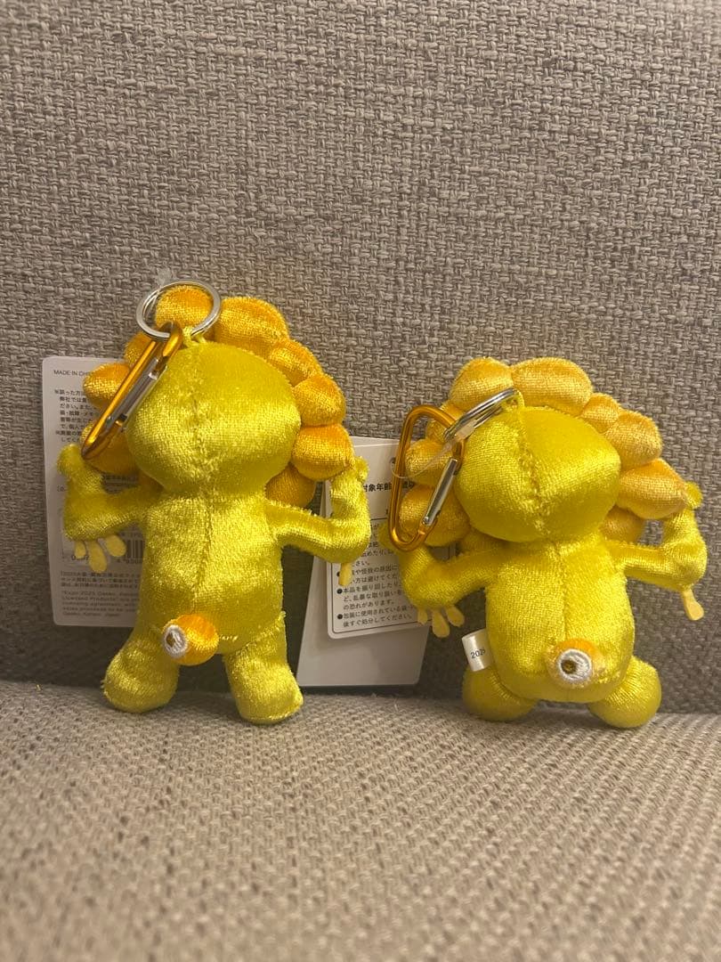 ゴールドミャクミャク　おすわりandたっち　万博会場限定　カラビナ付き