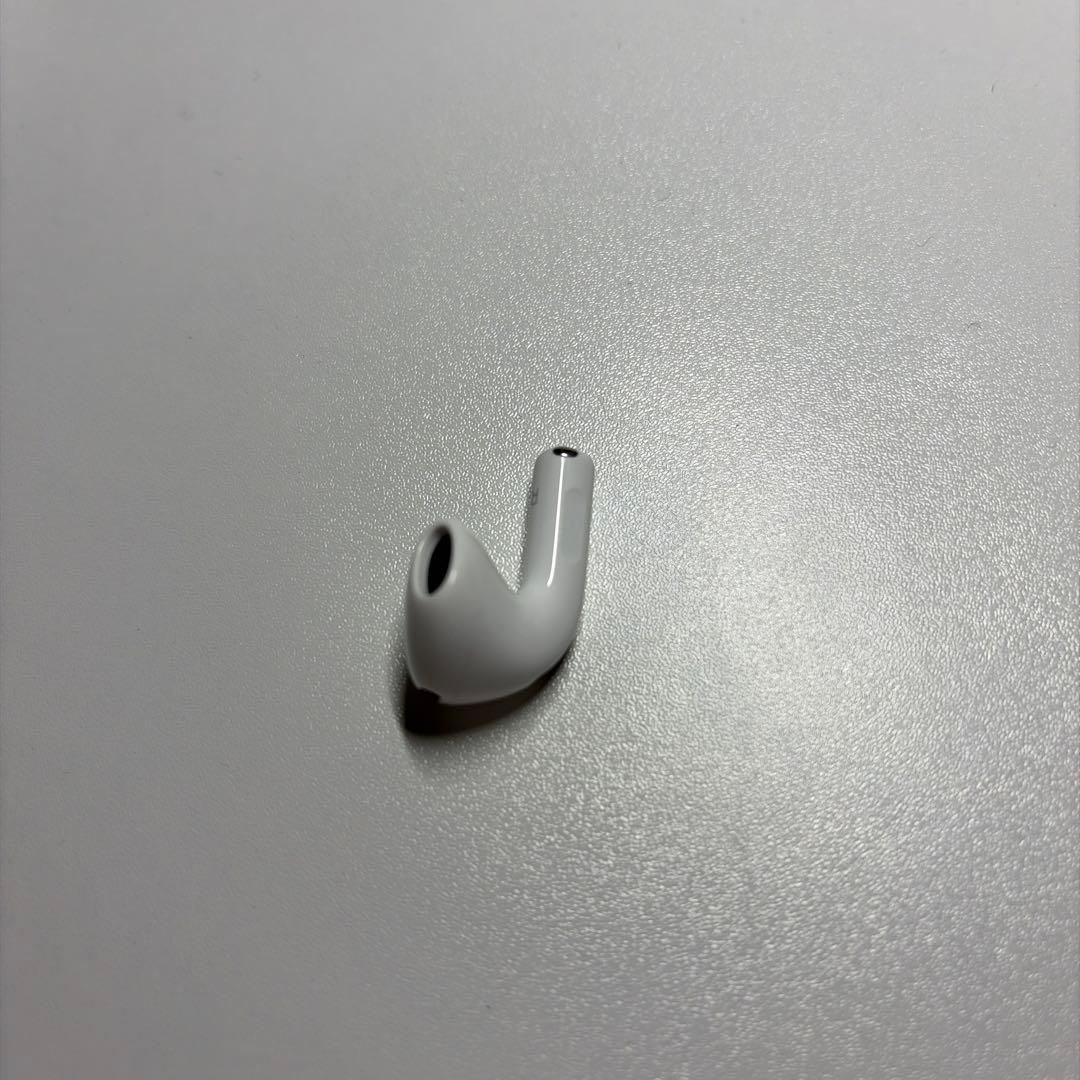 airpods4 anc AppleCare+ ケース、イヤーピース付き
