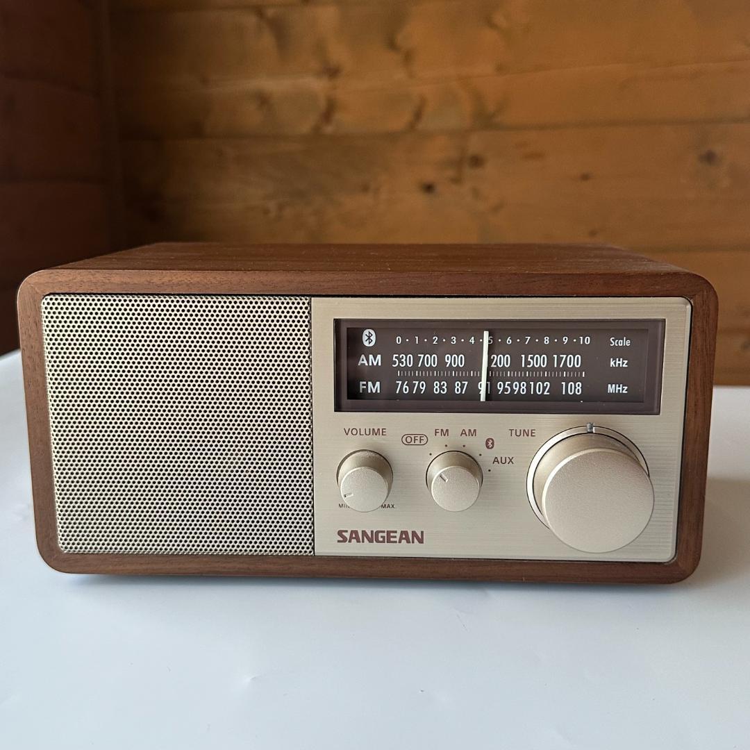 【AM/FMラジオ】SANGEAN WR-302 ウッドキャビネットスピーカー