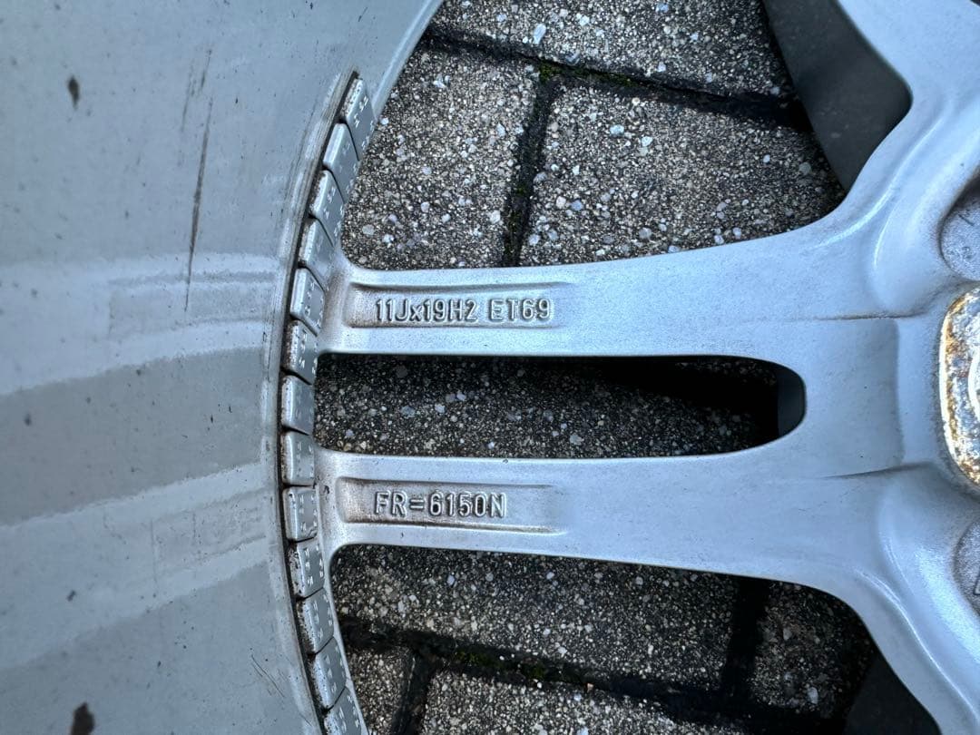 【バリ溝 N0 承認】ポルシェ 991 純正 19inグッドイヤーホイールセット