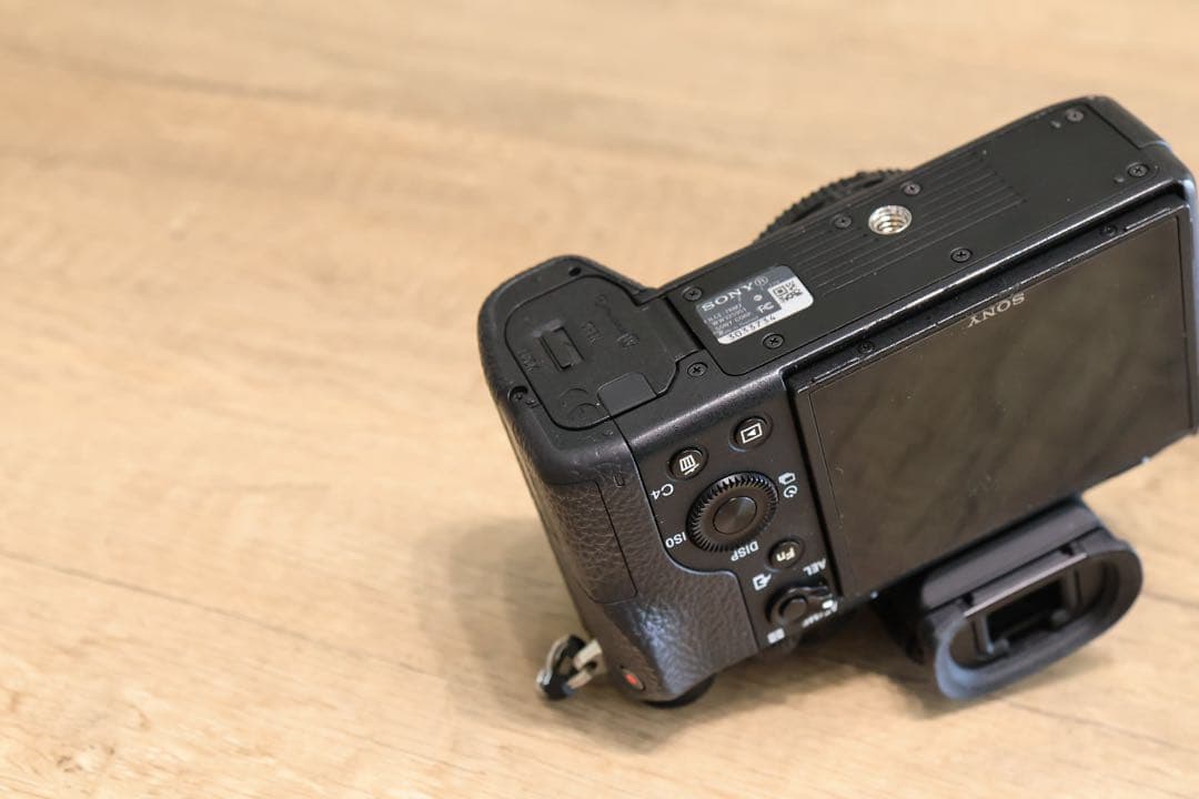 SONY α7RⅡ ボディ ILCE-7RM2 フルサイズミラーレスカメラ