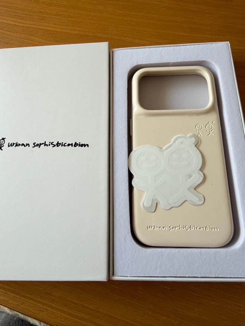 新品★urban sophistication ✳︎iPhone17proケース