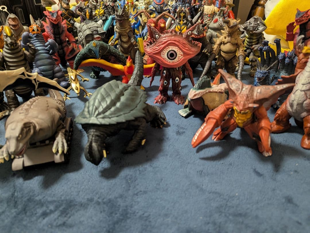 さ*ー様 ウルトラマンシリーズ 怪獣フィギュアセット 好きな10体まとめ売りか(