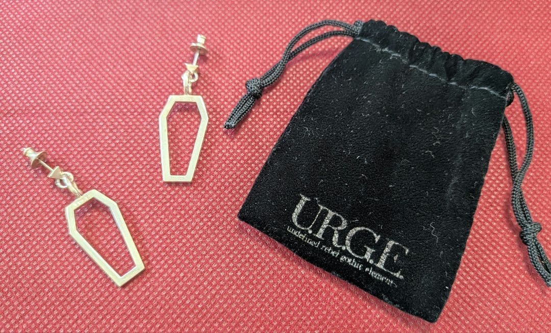 ★とまと【常識内の値引き交渉歓迎！】様★　lynch.ピアス