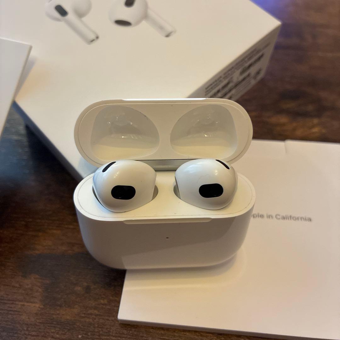 Apple AirPods 第3世代 正規品 【美品・動作良好・付属品完備】