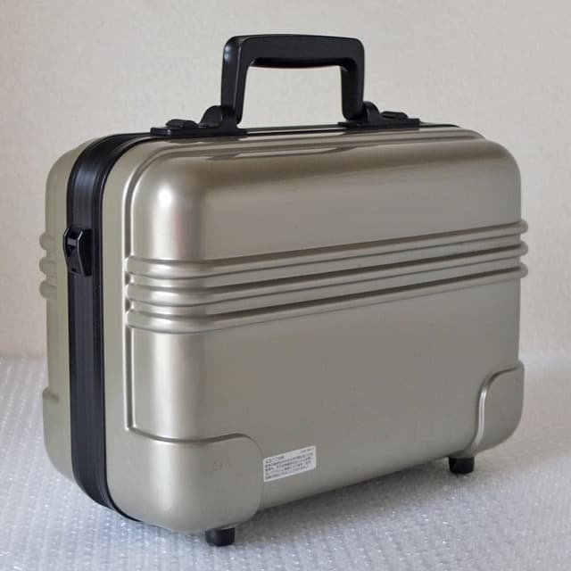 ヴィンテージ ソニー ビデオ8 カムコーダー用 ハードケース LC V814