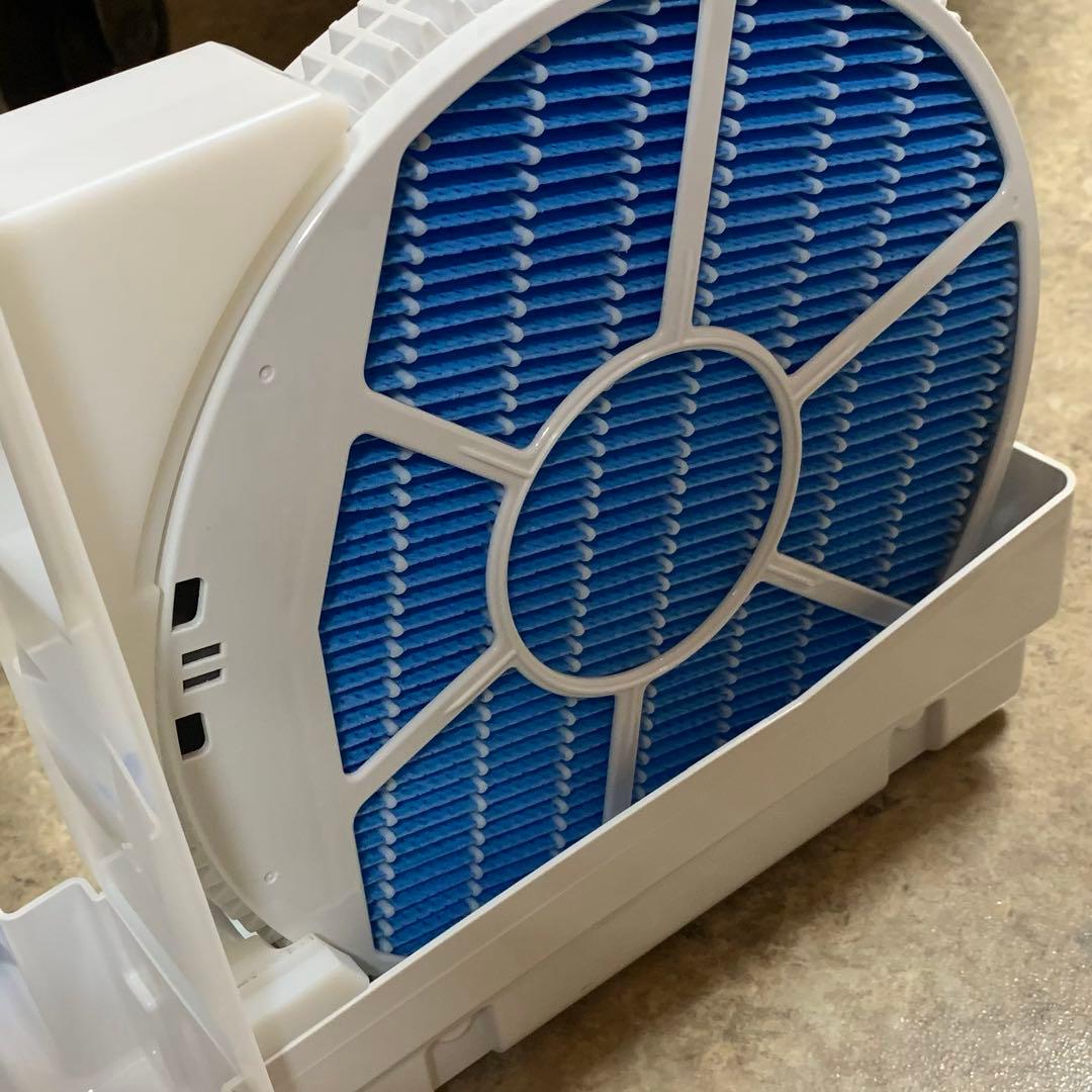 ★ シャープ 加湿空気清浄機KI-NS70-W ◆ AI加湿　ホワイト