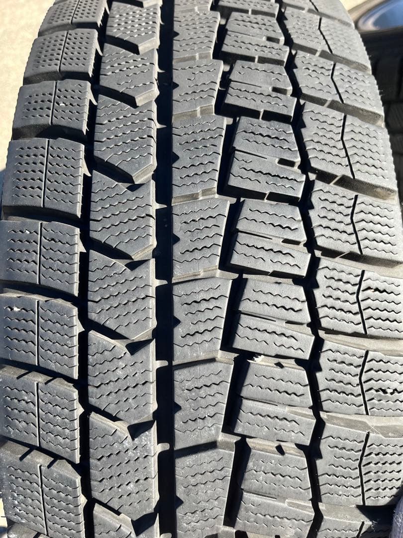 30系アルファード等　中古スタッドレスタイヤ　225/60R17 カローラクロス