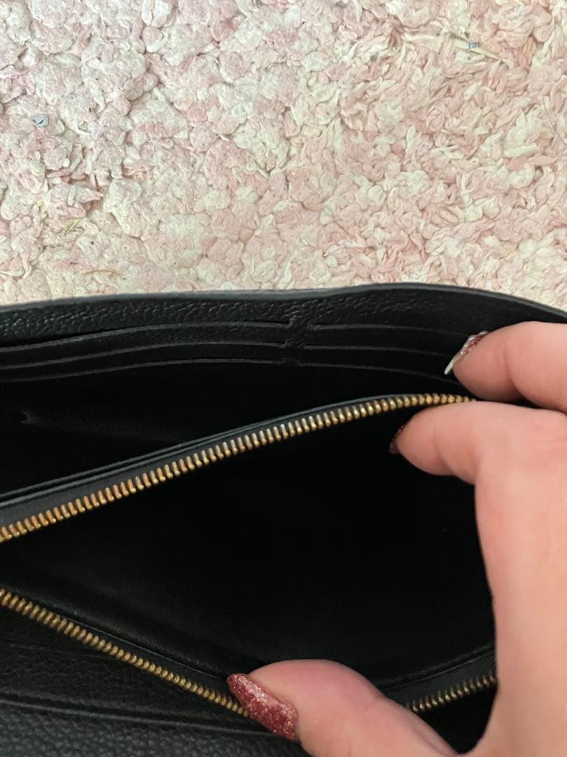 ポルトフォイユ・サラ