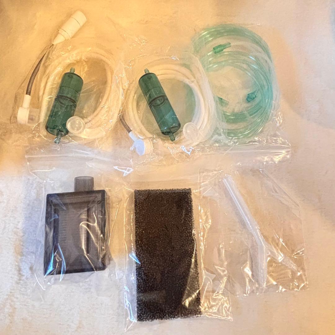 【未使用】神戸メディケア　酸素発生器 M1O2 S5L エムワンオーツーエス5L