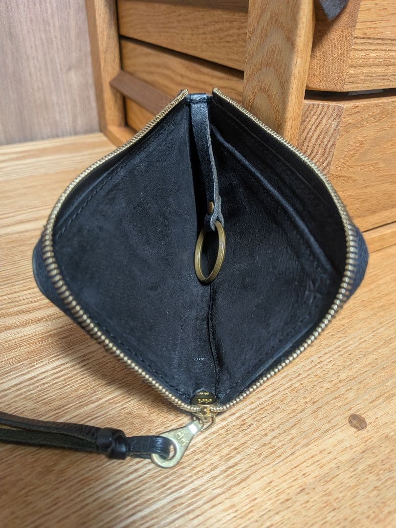 【Tochca / トーチカ】GUIDI L字 Zip キーケース