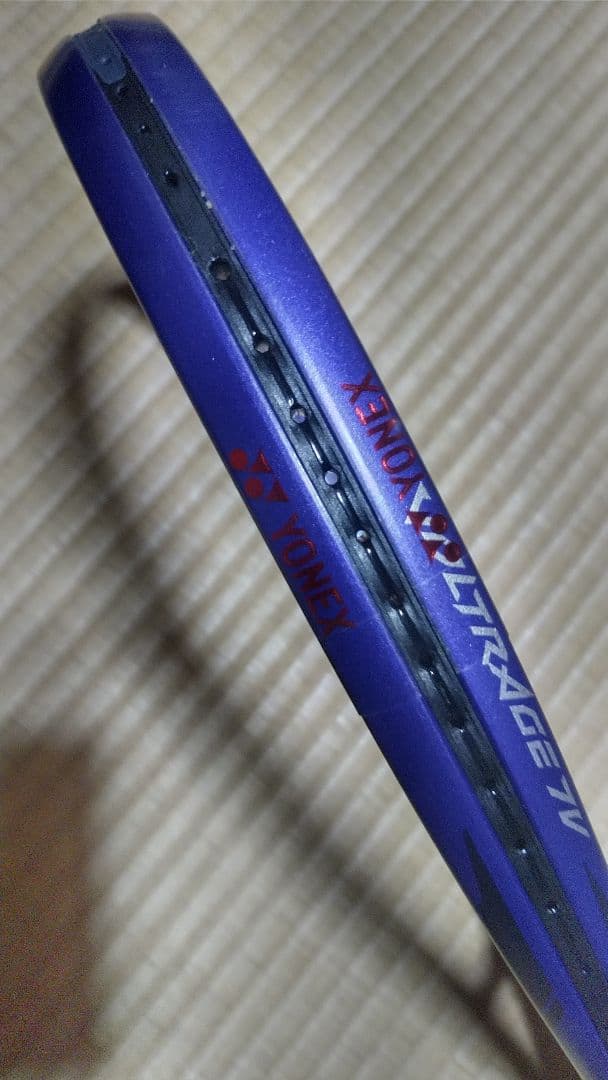 YONEX ボルトレイジ　7V　アメジスト