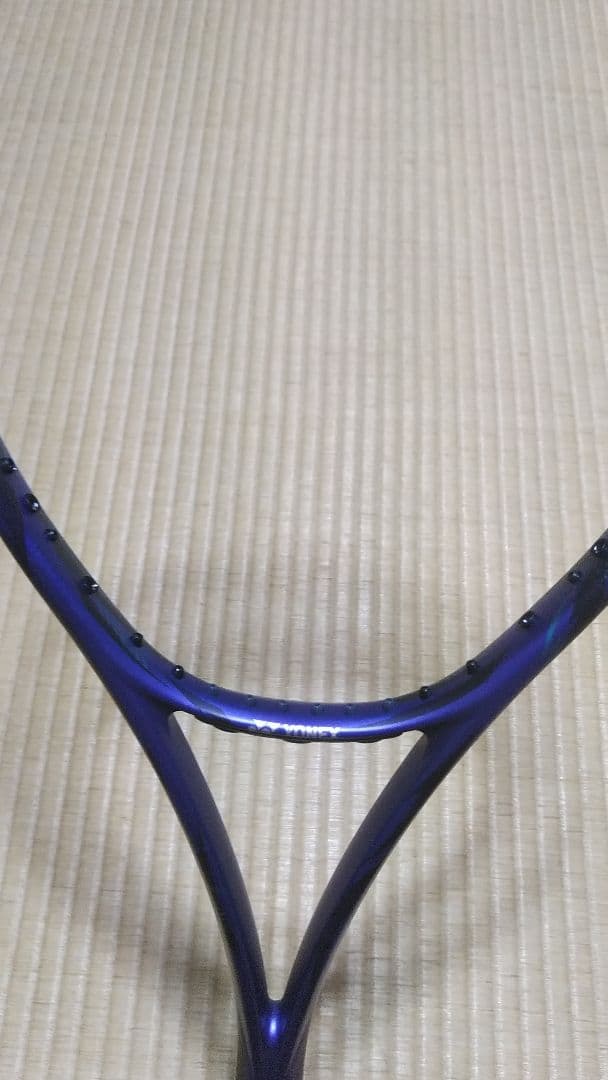 YONEX ボルトレイジ　7V　アメジスト