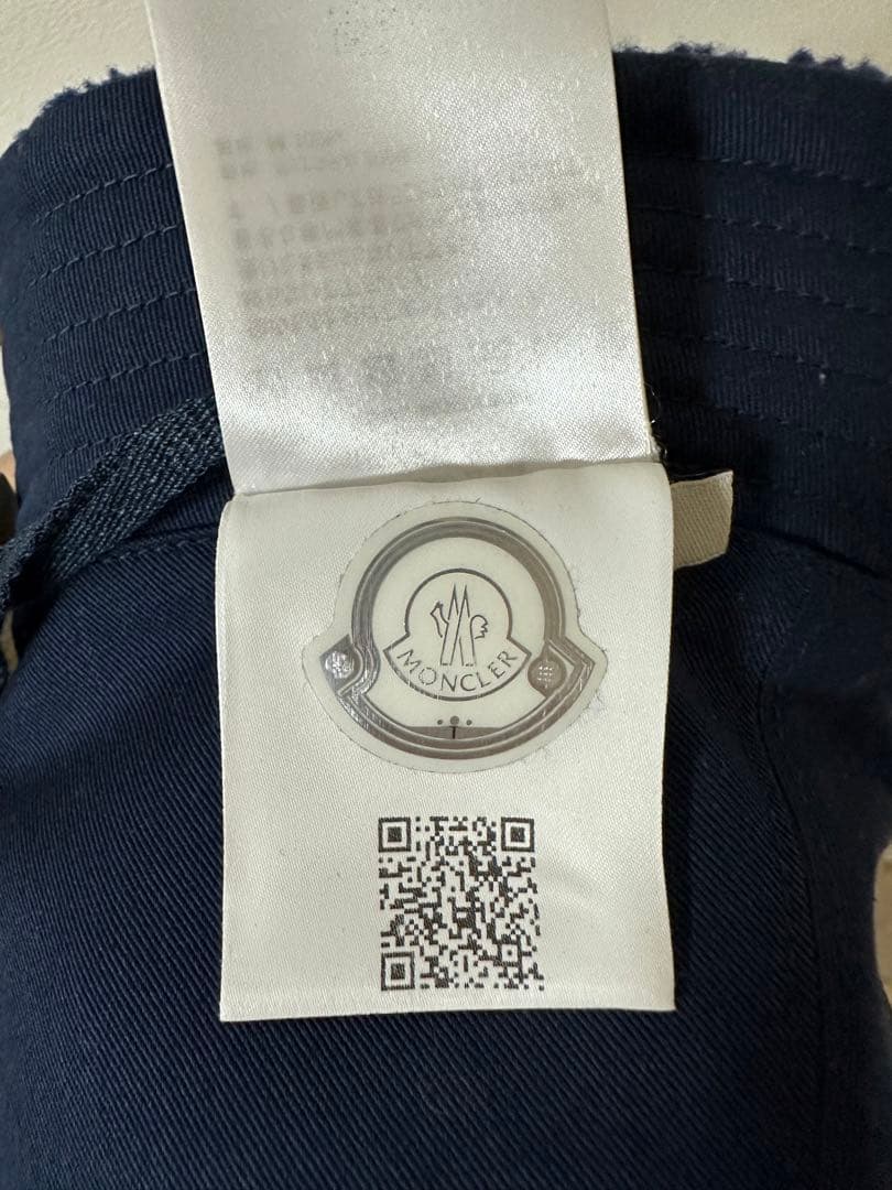 ☆新品☆モンクレール　MONCLER ボア バケットハット　ロゴ刺繍　モンクレ