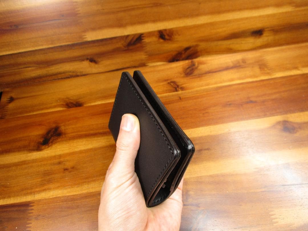 コンパクト財布 イタリアンレザー 黒 二つ折り 日本製 ミニ財布 ミニマル