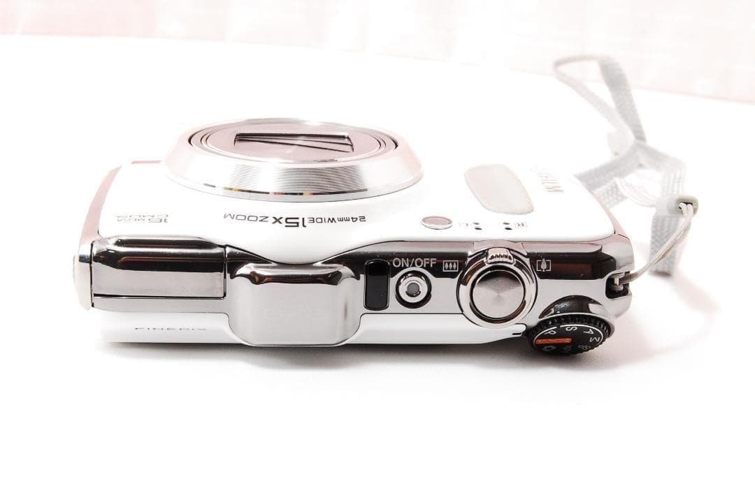 〓コンデジ〓FUJIFILM フジフィルム FINEPIX F600 EXR