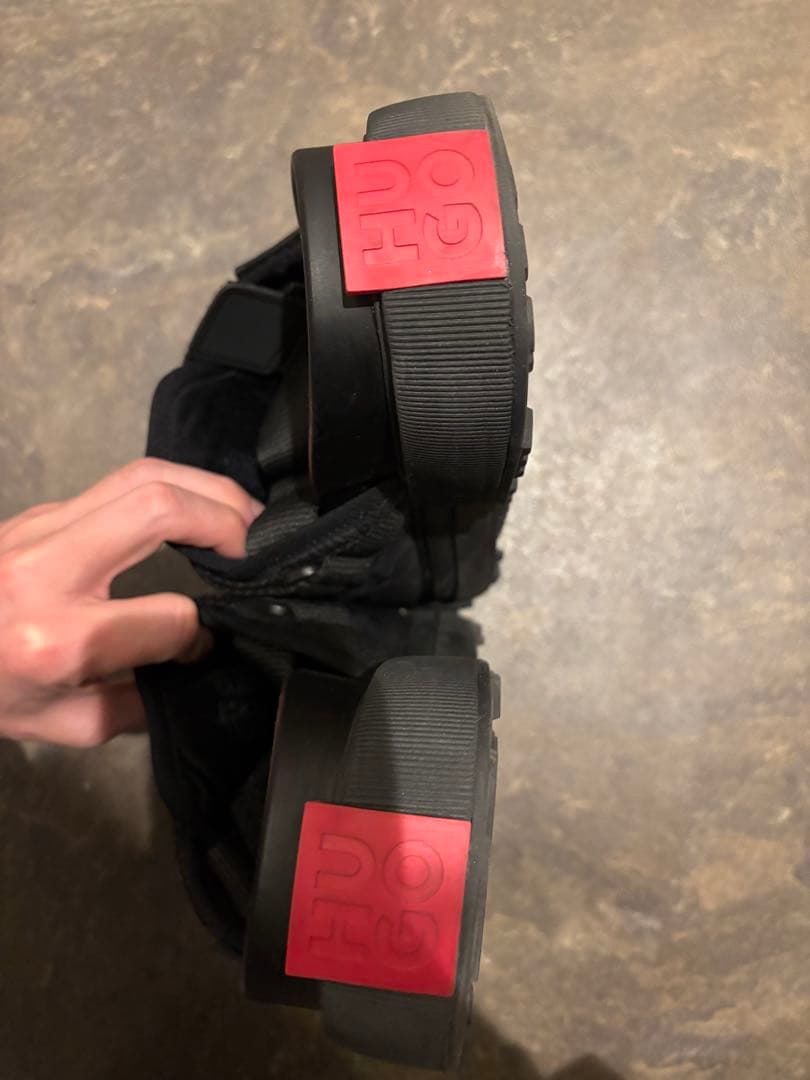 HUGO BOSS サンダル