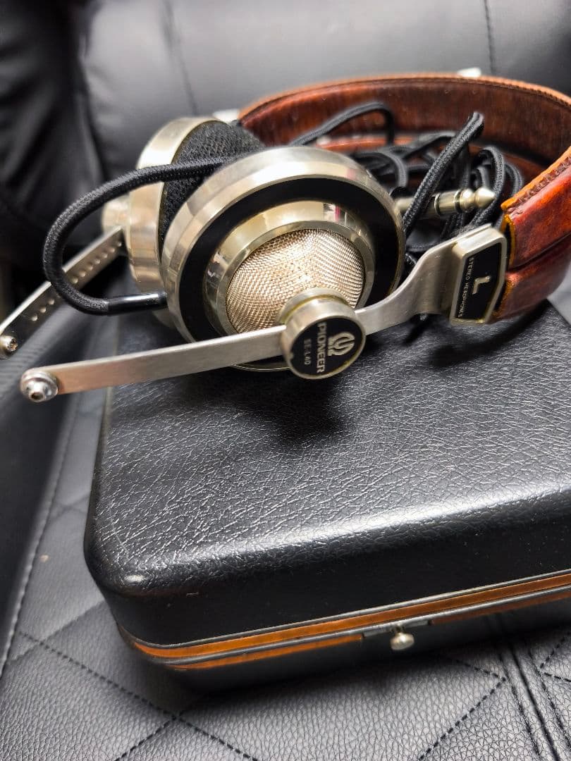 SE-L40 有線ヘッドホン