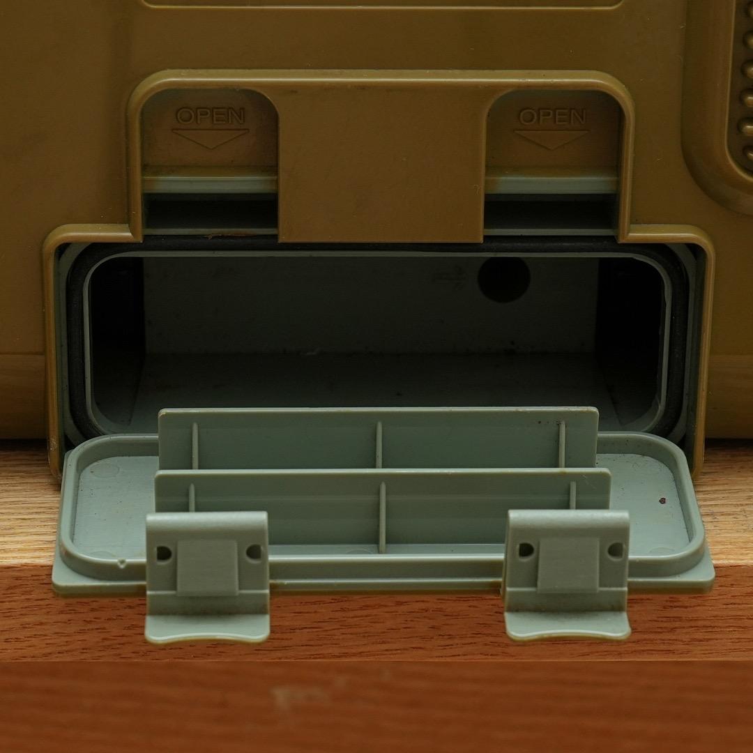 【最終値下げ】SONY SPORTS ラジカセ CFS-V75オリーブ ソニー