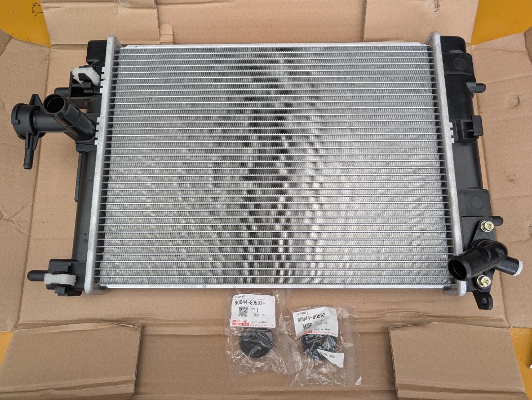 ラジエーター ムーブMT 品番 PL072135