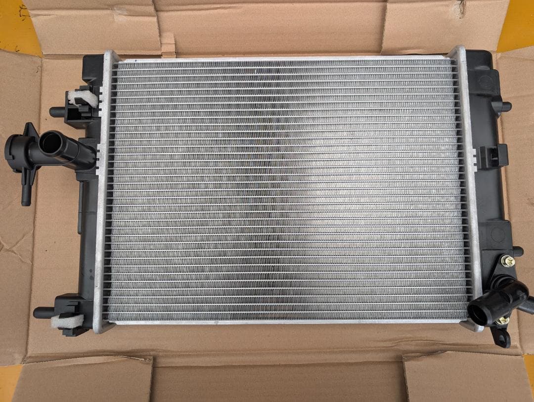 ラジエーター ムーブMT 品番 PL072135