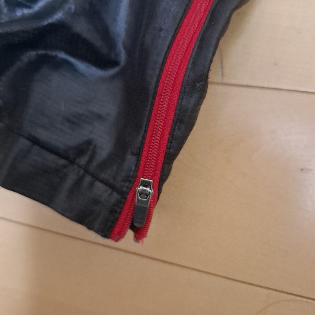 アデダスウエアー上下セット