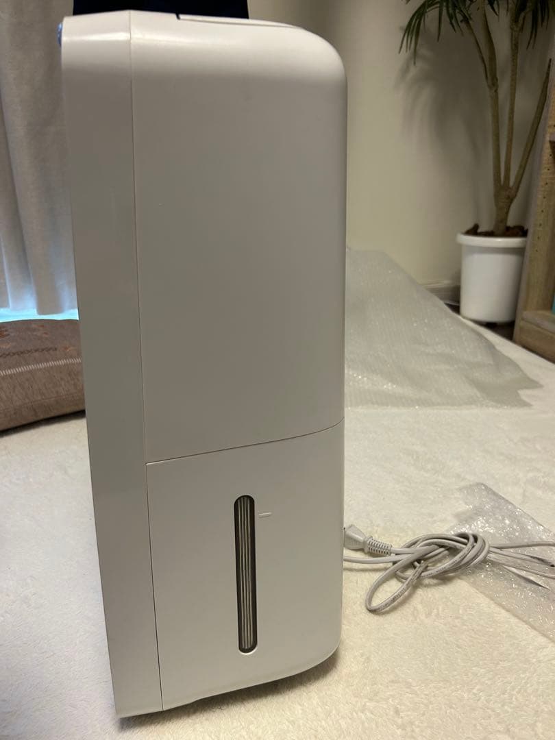 【3,000円値引き可】SHARP　衣類乾燥除湿機 CV-J71 2019年製