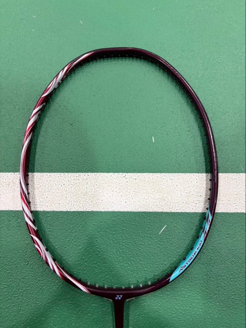 YONEX ASTROX100ZZ クレナイ