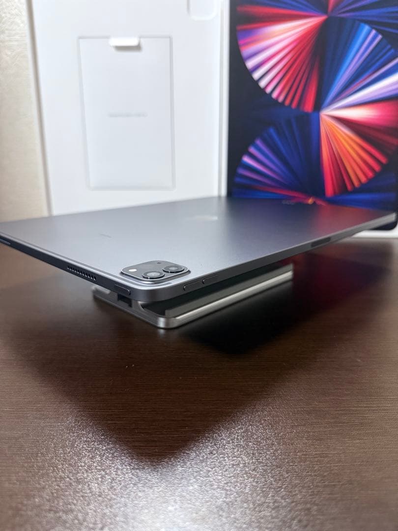 iPad Pro 12.9インチ 第5世代　スペースグレー 本体