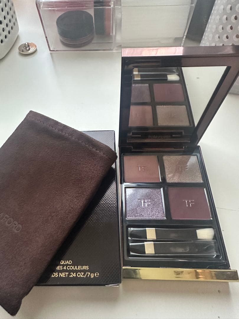 TOM FORD トムフォード　アイカラークォード01S　メタリックモーブ