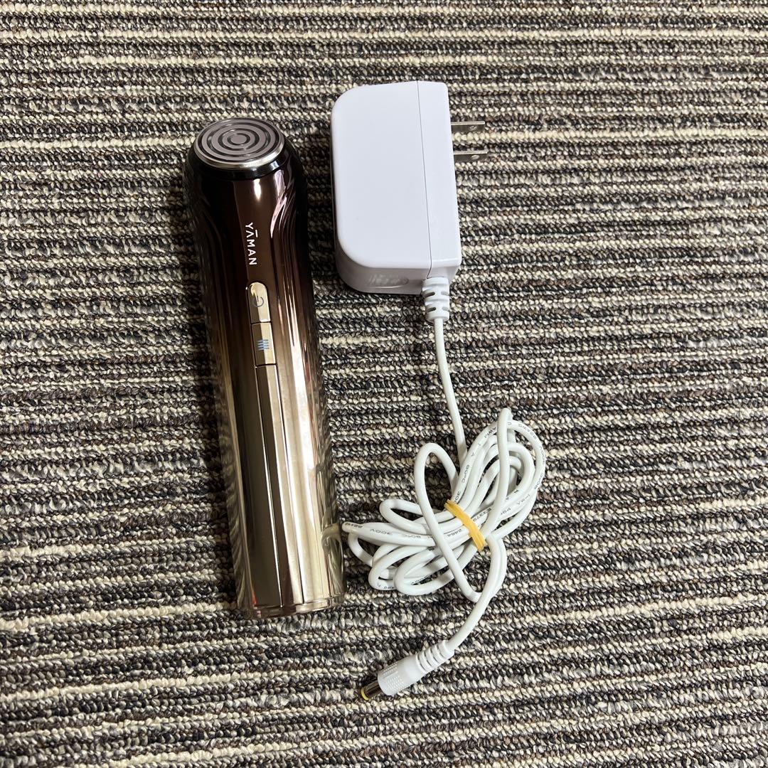 YAMAN Bloom 6 美顔器