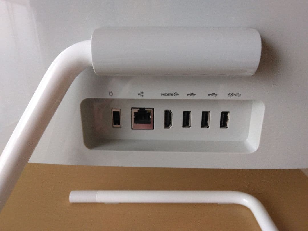 Lenovo ideacentre A340-24ICK デスクトップPC