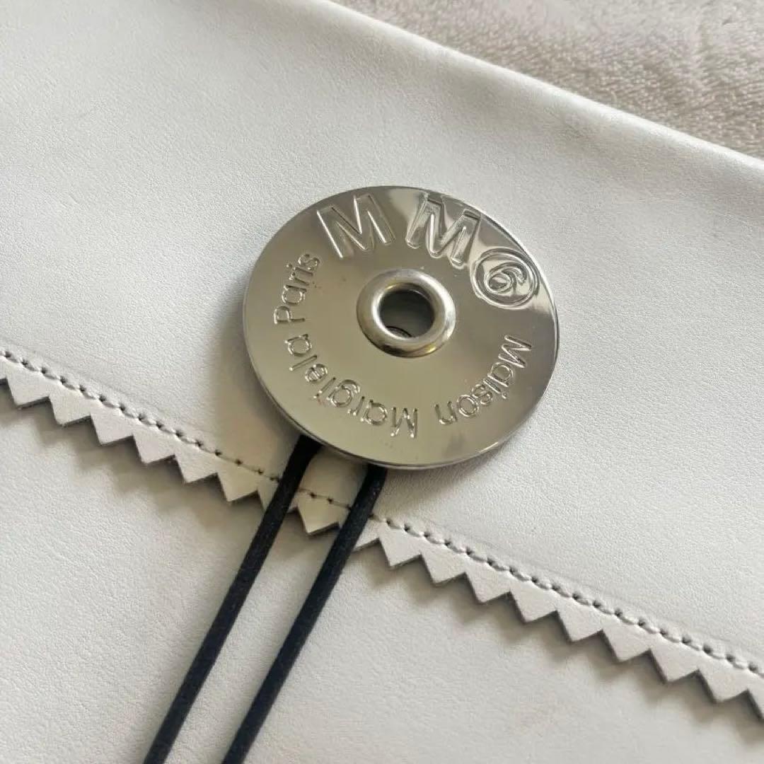 MM6 MaisonMargiela マルジェラのクラッチバッグ(白)