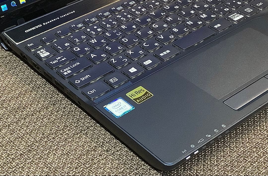 富士通 FMV LIFEBOOK AH77/C2 15.6 office2016