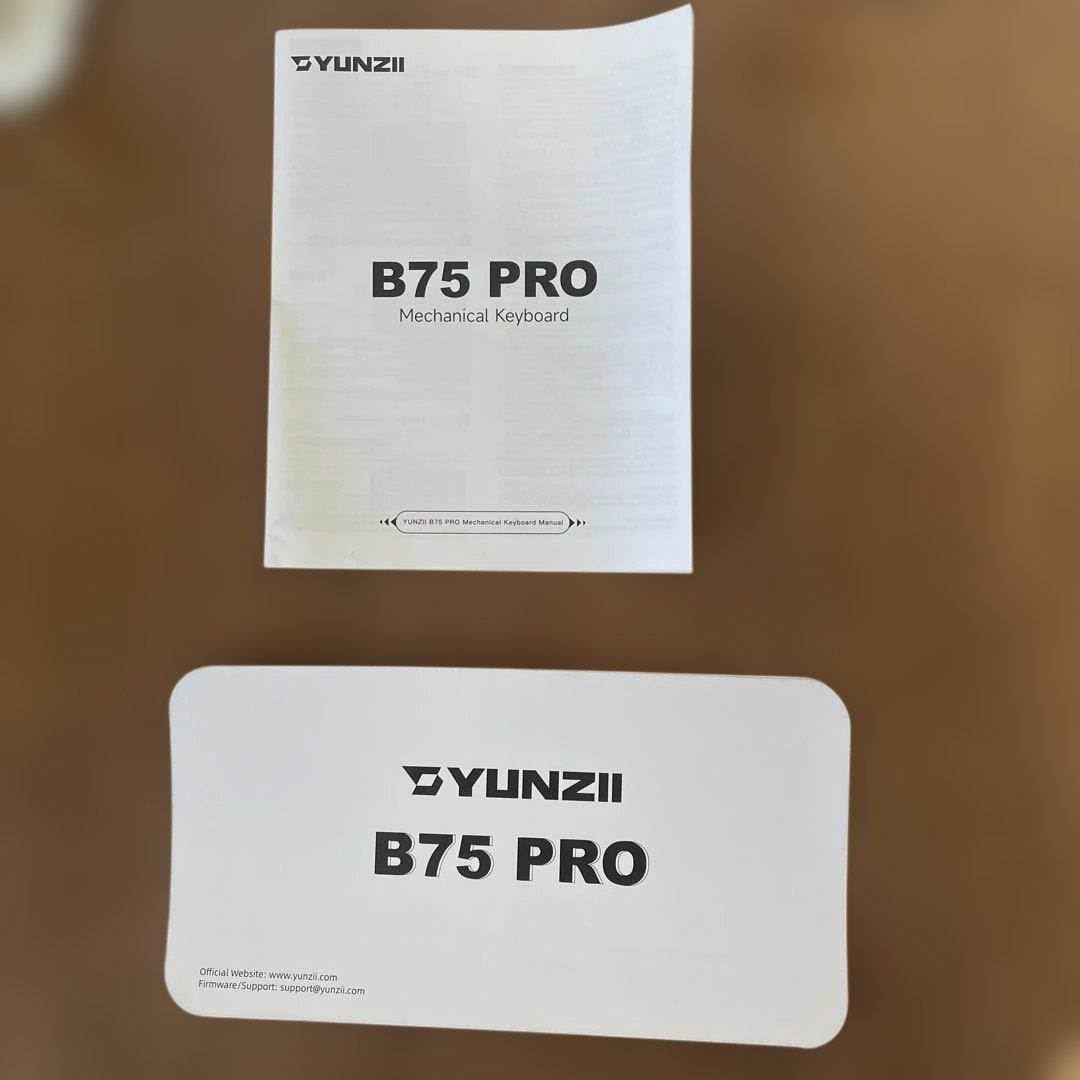 YUNZII B75 PRO メカニカルキーボード