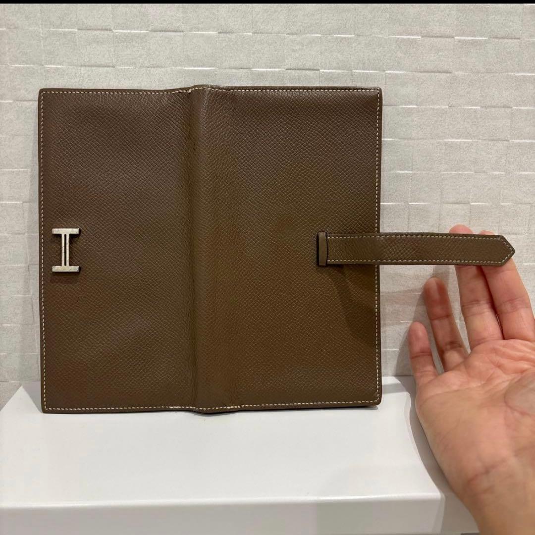 n*o様 美品　べアンスフレ　エトゥープ