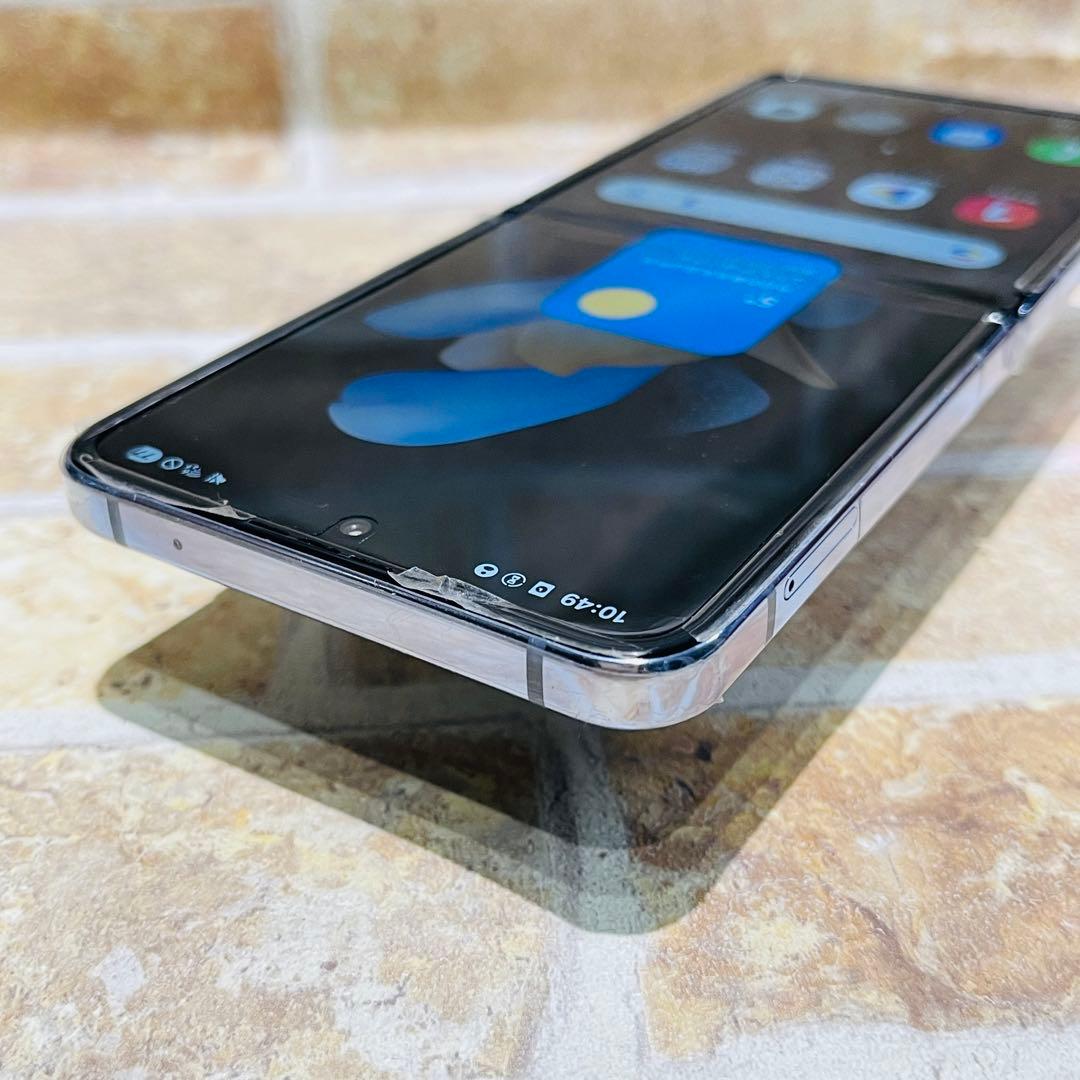 SIMフリー Galaxy Z Flip4 256GB ライトブルー 電池良好