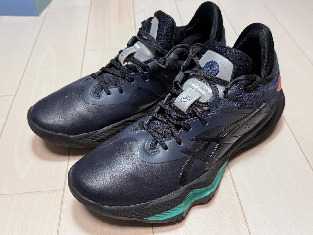 ●ASICSｘballaholic NOVA SURGE LOW●28.0cm