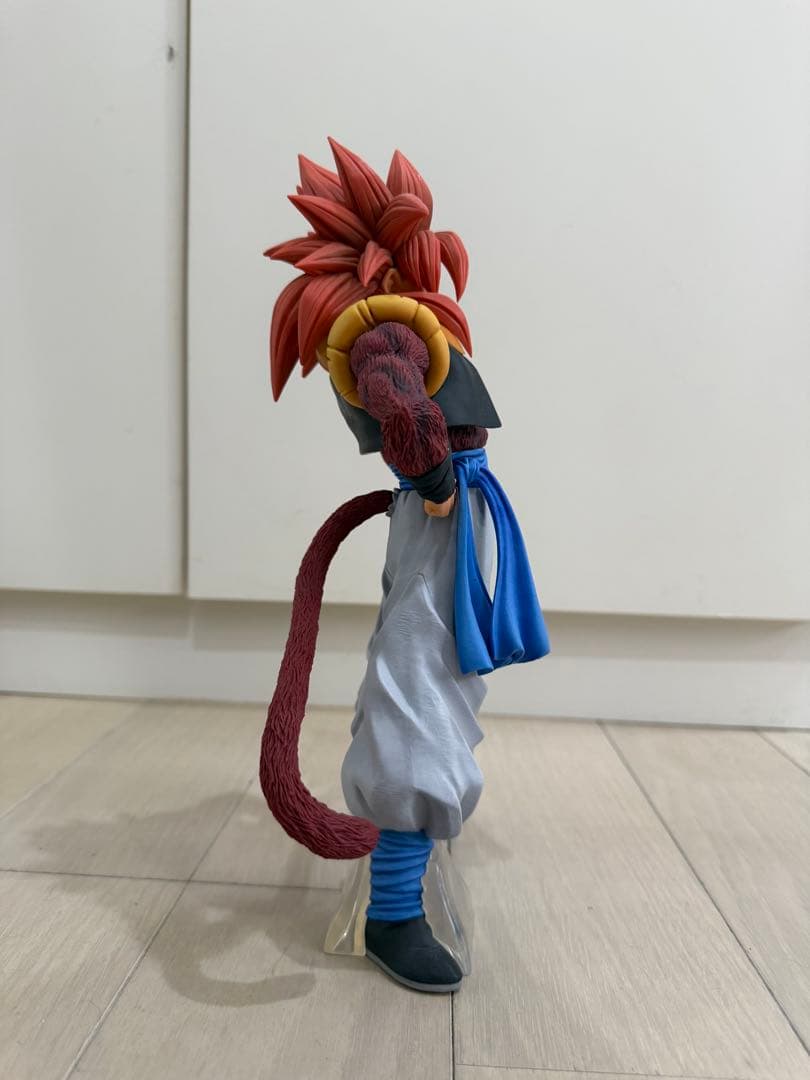 ドラゴンボール 超サイヤ人ゴッド超サイヤ人 フィギュア