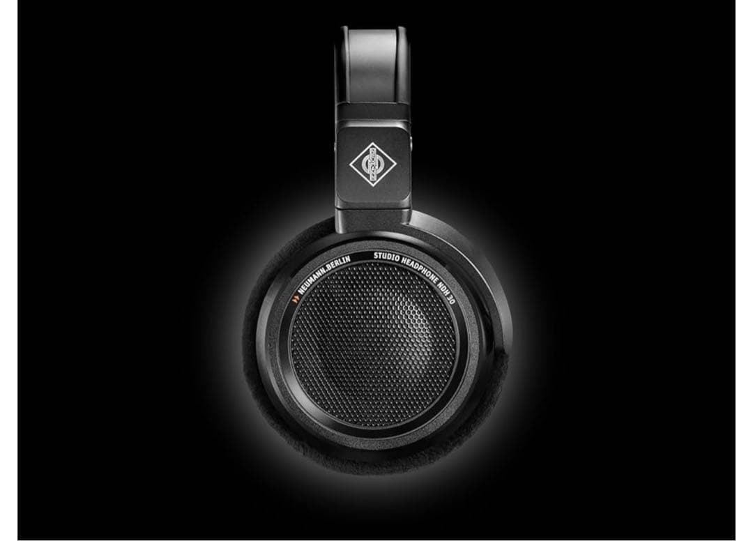 新品未開封　Neumann NDH 30 Black Edition